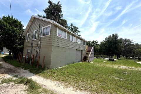 House in Winter Haven, Florida 3 bedrooms, 66.89 sq.m. № 2231332 - photo 6