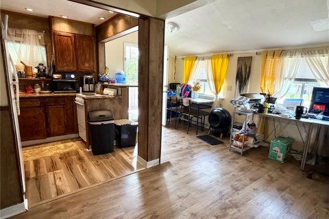 House in Winter Haven, Florida 3 bedrooms, 66.89 sq.m. № 2231332 - photo 8