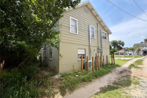 House in Winter Haven, Florida 3 bedrooms, 66.89 sq.m. № 2231332 - photo 3