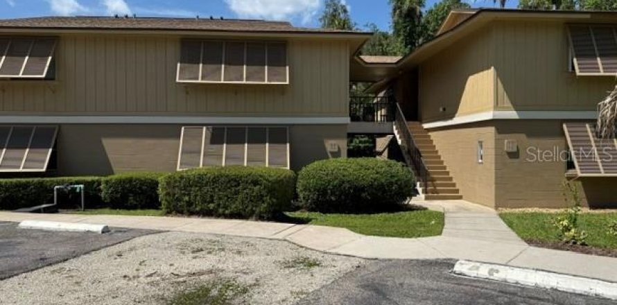 Condo in Deltona, Florida, 2 bedrooms № 2393841