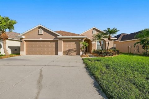 Villa ou maison à Ruskin, Floride 4 chambres, 215.25 m2 № 2426960