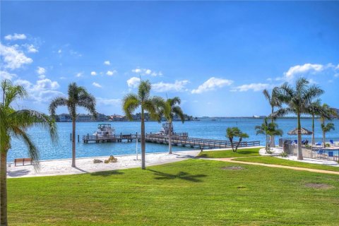 Condominio en venta en Saint Petersburg, Florida, 2 dormitorios, 109.16 m2 № 1515606 - foto 22