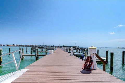 Condominio en venta en Saint Petersburg, Florida, 2 dormitorios, 109.16 m2 № 1515606 - foto 21