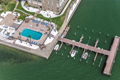 Condominio en venta en Saint Petersburg, Florida, 2 dormitorios, 109.16 m2 № 1515606 - foto 3