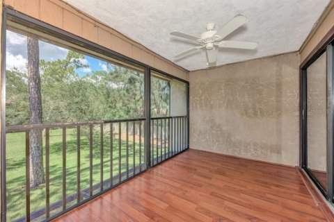Condo in Sarasota, Florida, 2 bedrooms  № 1912885 - photo 2