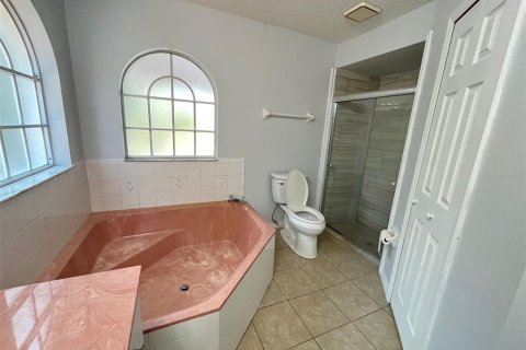 Villa ou maison à louer à Deltona, Floride: 3 chambres, 160.81 m2 № 2379594 - photo 28