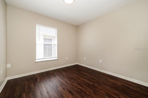 Casa en alquiler en Wesley Chapel, Florida, 3 dormitorios, 110.55 m2 № 2284783 - foto 12