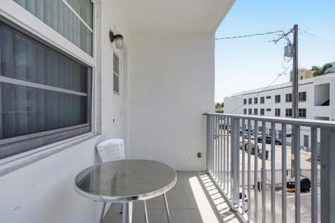 Copropriété à louer à Miami Beach, Floride: 1 chambre, 54.81 m2 № 2305540 - photo 14