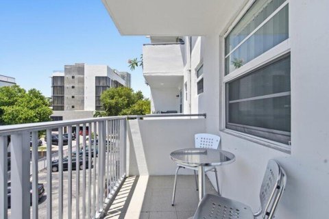 Copropriété à louer à Miami Beach, Floride: 1 chambre, 54.81 m2 № 2305540 - photo 13