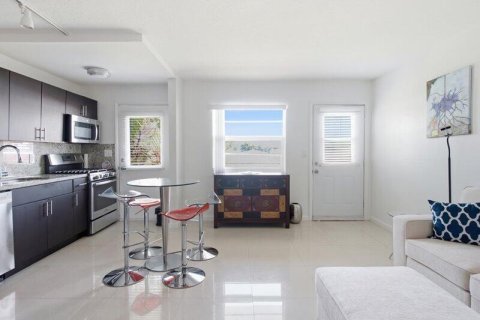Condo à Miami Beach, Floride, 1 chambre  № 2305540