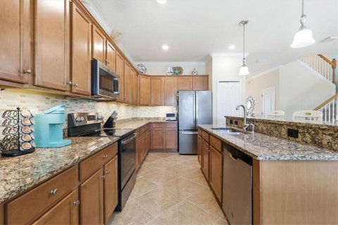 House in Venice, Florida 4 bedrooms, 242.38 sq.m. № 2093303 - photo 16