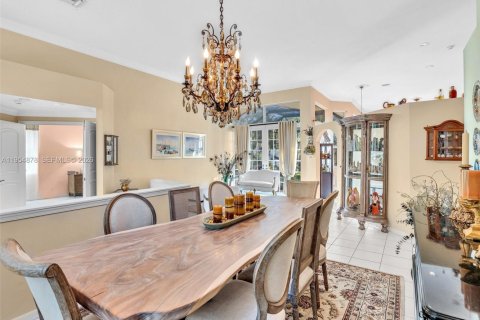 Купить виллу или дом в Уэстон, Флорида 5 спален, 242.01м2, № 2009625 - фото 7