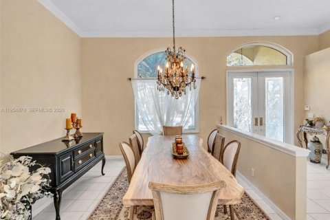 Купить виллу или дом в Уэстон, Флорида 5 спален, 242.01м2, № 2009625 - фото 8