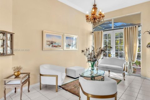 Купить виллу или дом в Уэстон, Флорида 5 спален, 242.01м2, № 2009625 - фото 10