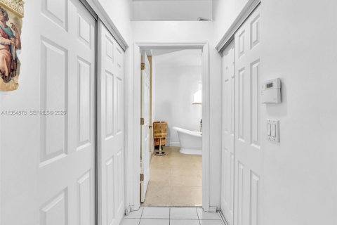 Купить виллу или дом в Уэстон, Флорида 5 спален, 242.01м2, № 2009625 - фото 25