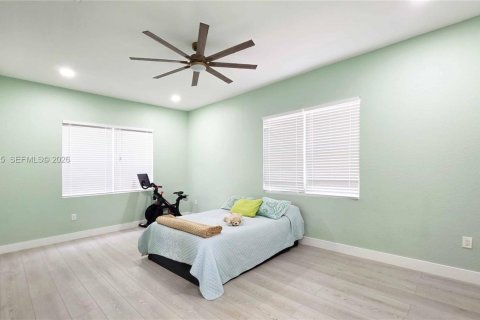 Casa en venta en Clewiston, Florida, 3 dormitorios, 204.38 m2 № 2027344 - foto 24