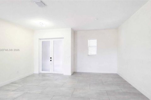 Casa en venta en Clewiston, Florida, 3 dormitorios, 204.38 m2 № 2027344 - foto 22