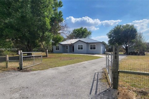 Casa en venta en Clewiston, Florida, 3 dormitorios, 204.38 m2 № 2027344 - foto 8