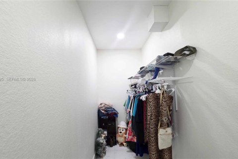 Casa en venta en Clewiston, Florida, 3 dormitorios, 204.38 m2 № 2027344 - foto 28