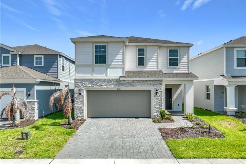 House in Davenport, Florida 7 bedrooms, 288.18 sq.m. № 2305220
