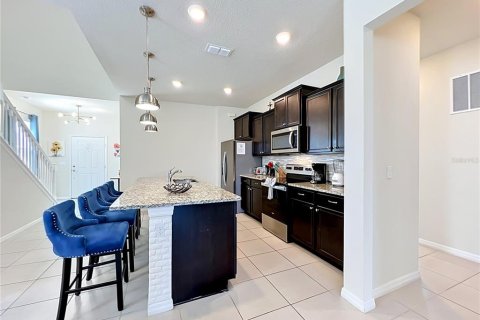 Villa ou maison à vendre à Davenport, Floride: 7 chambres, 288.18 m2 № 2305220 - photo 11