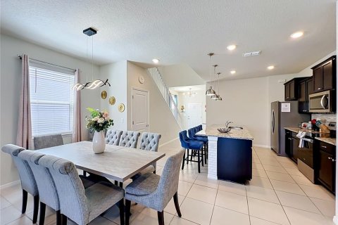 Villa ou maison à vendre à Davenport, Floride: 7 chambres, 288.18 m2 № 2305220 - photo 13