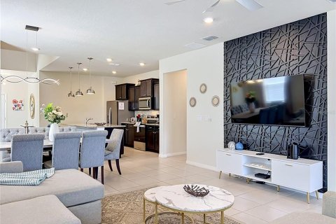 Villa ou maison à vendre à Davenport, Floride: 7 chambres, 288.18 m2 № 2305220 - photo 17