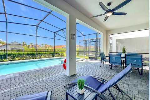 Villa ou maison à vendre à Davenport, Floride: 7 chambres, 288.18 m2 № 2305220 - photo 4