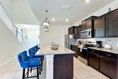 Villa ou maison à vendre à Davenport, Floride: 7 chambres, 288.18 m2 № 2305220 - photo 10