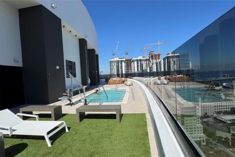 Condo in Miami, Florida, 1 bedroom  № 2245429 - photo 21
