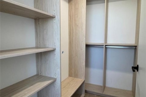 Condo in Miami, Florida, 1 bedroom  № 2245429 - photo 15