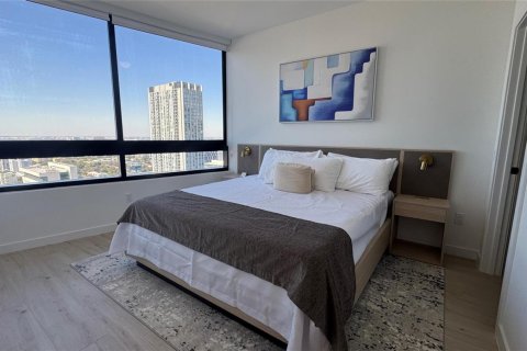 Condo in Miami, Florida, 1 bedroom  № 2245429 - photo 10