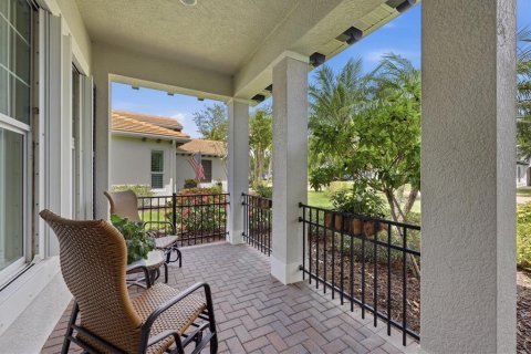 House in Bradenton, Florida 2 bedrooms, 162.86 sq.m. № 2200449 - photo 6