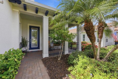 House in Bradenton, Florida 2 bedrooms, 162.86 sq.m. № 2200449 - photo 5