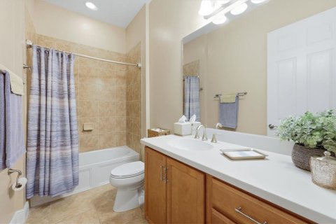 House in Bradenton, Florida 2 bedrooms, 162.86 sq.m. № 2200449 - photo 26