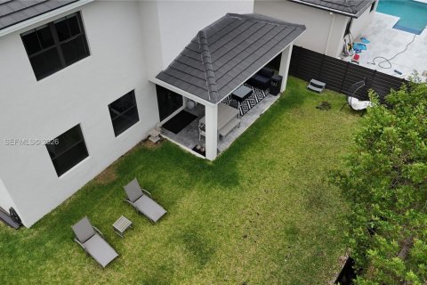 Villa ou maison à vendre à Miami, Floride: 5 chambres, 255.57 m2 № 2146499 - photo 26