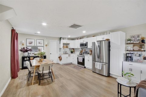 Casa en venta en Lake Wales, Florida, 3 dormitorios, 117.43 m2 № 1911419 - foto 15