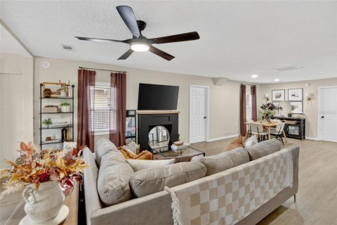 Casa en venta en Lake Wales, Florida, 3 dormitorios, 117.43 m2 № 1911419 - foto 12