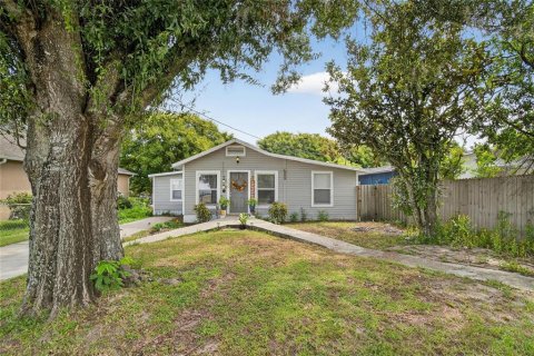 Casa en venta en Lake Wales, Florida, 3 dormitorios, 117.43 m2 № 1911419 - foto 1