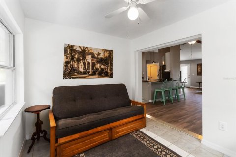 Casa en venta en Palm Coast, Florida, 3 dormitorios, 175.77 m2 № 2107750 - foto 10