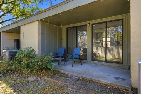 Condo in Gainesville, Florida, 2 bedrooms № 2115844 - photo 29