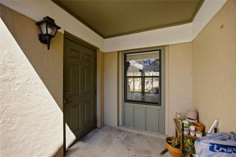 Condo in Gainesville, Florida, 2 bedrooms № 2115844 - photo 27