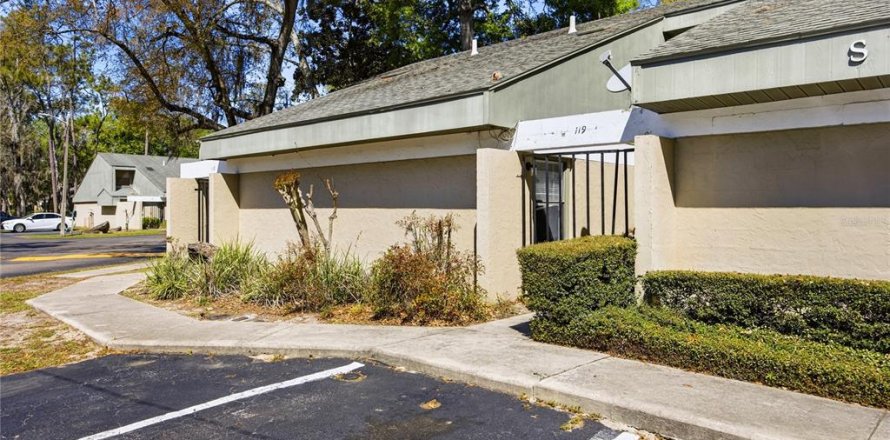 Condo in Gainesville, Florida, 2 bedrooms № 2115844