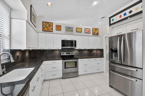 Villa ou maison à vendre à Boynton Beach, Floride: 3 chambres, 222.13 m2 № 2078239 - photo 18