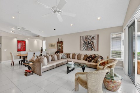 Villa ou maison à vendre à Boynton Beach, Floride: 3 chambres, 222.13 m2 № 2078239 - photo 11