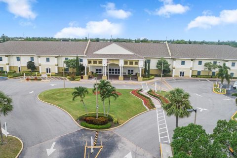 Condo in West Palm Beach, Florida, 2 bedrooms  № 2082187 - photo 19