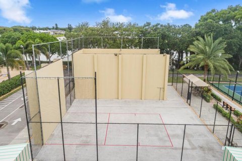 Condo in West Palm Beach, Florida, 2 bedrooms  № 2082187 - photo 29