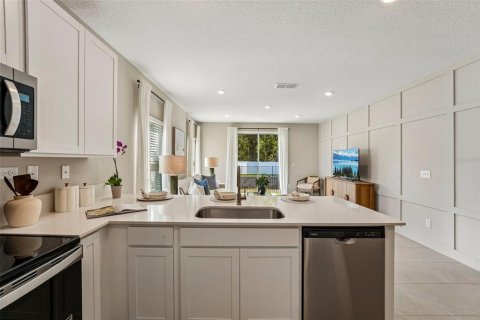 Adosado en venta en Jacksonville, Florida, 4 dormitorios, 144.65 m2 № 2312327 - foto 12