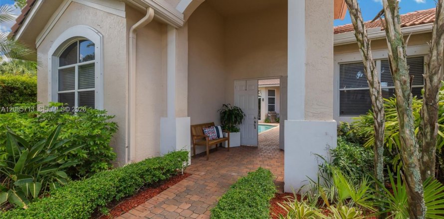 Casa en Weston, Florida 4 dormitorios, 295.06 m2 № 2355567