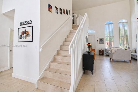 House in Homestead, Florida 4 bedrooms, 190.64 sq.m. № 2059439 - photo 9